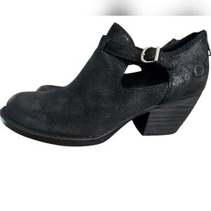 NEW Born Mendocino Black Shoes - Size 7.5